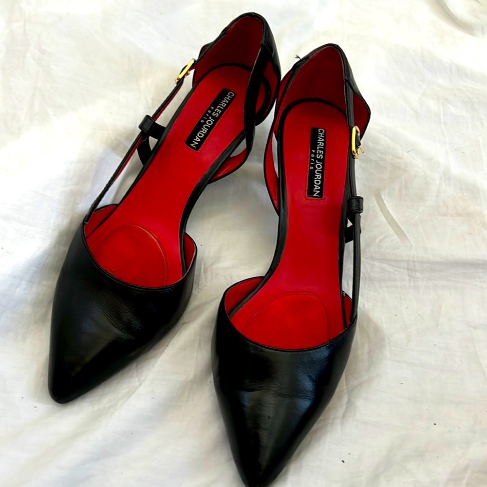 Charles jourdan heels size 9